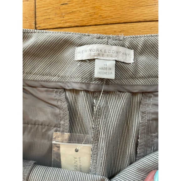 NY &‎ Co 7th Avenue  crop straight leg pinstriped pants size 14 women's NWT - Picture 3 of 6